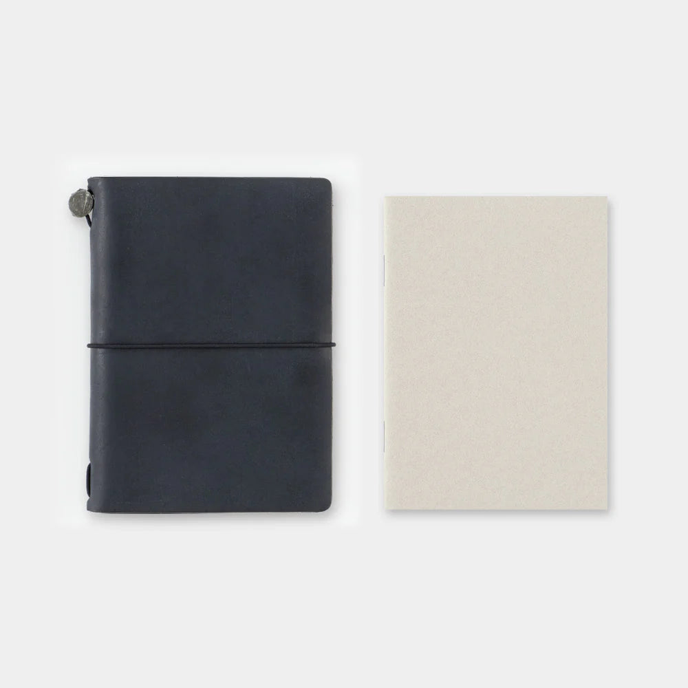 recharge-013-carnet-papier-creme-format-passeport-copie vue 5