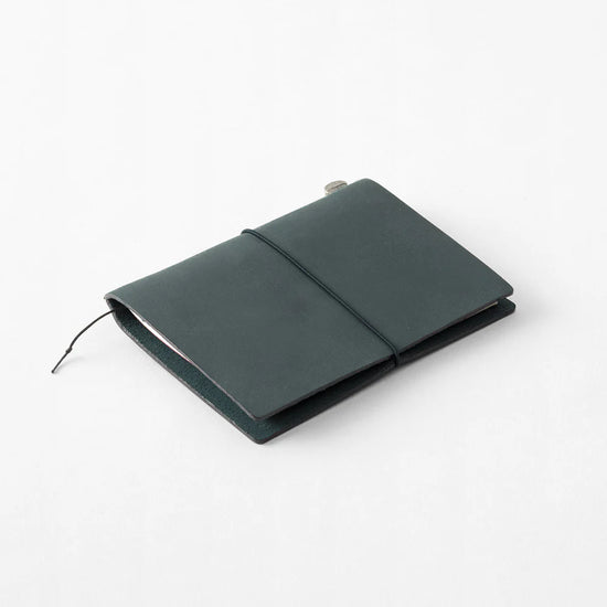 traveler-s-notebook-format-passeport-camel-copie vue 3