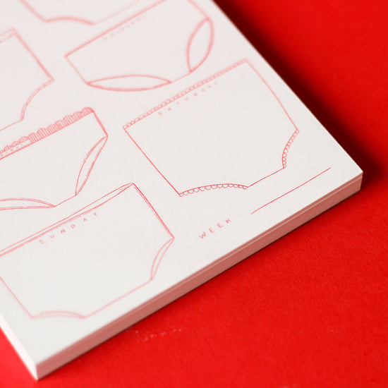 jour-de-la-semaine-undies-risograph-notepad vue 3