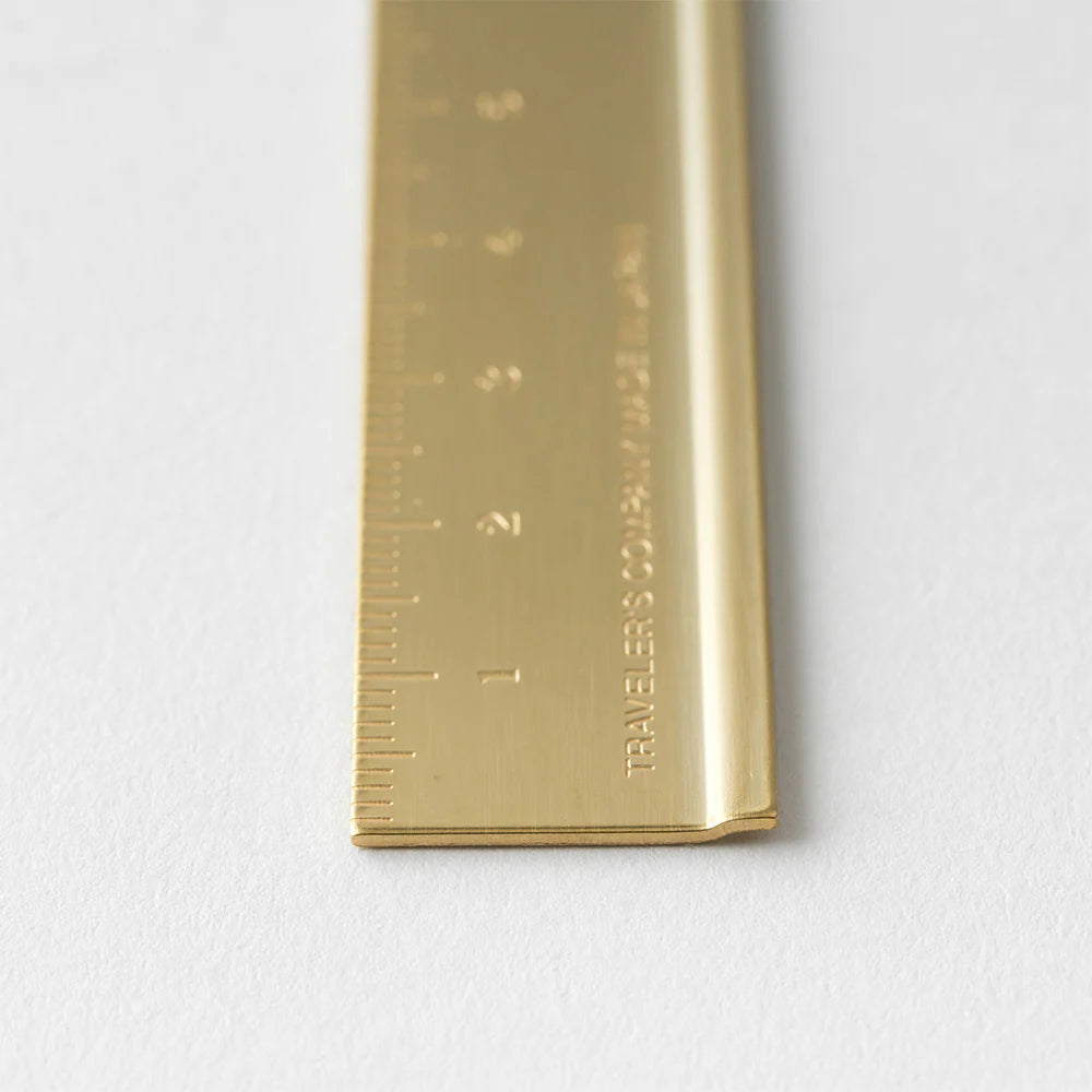 regle-en-laiton vue 5