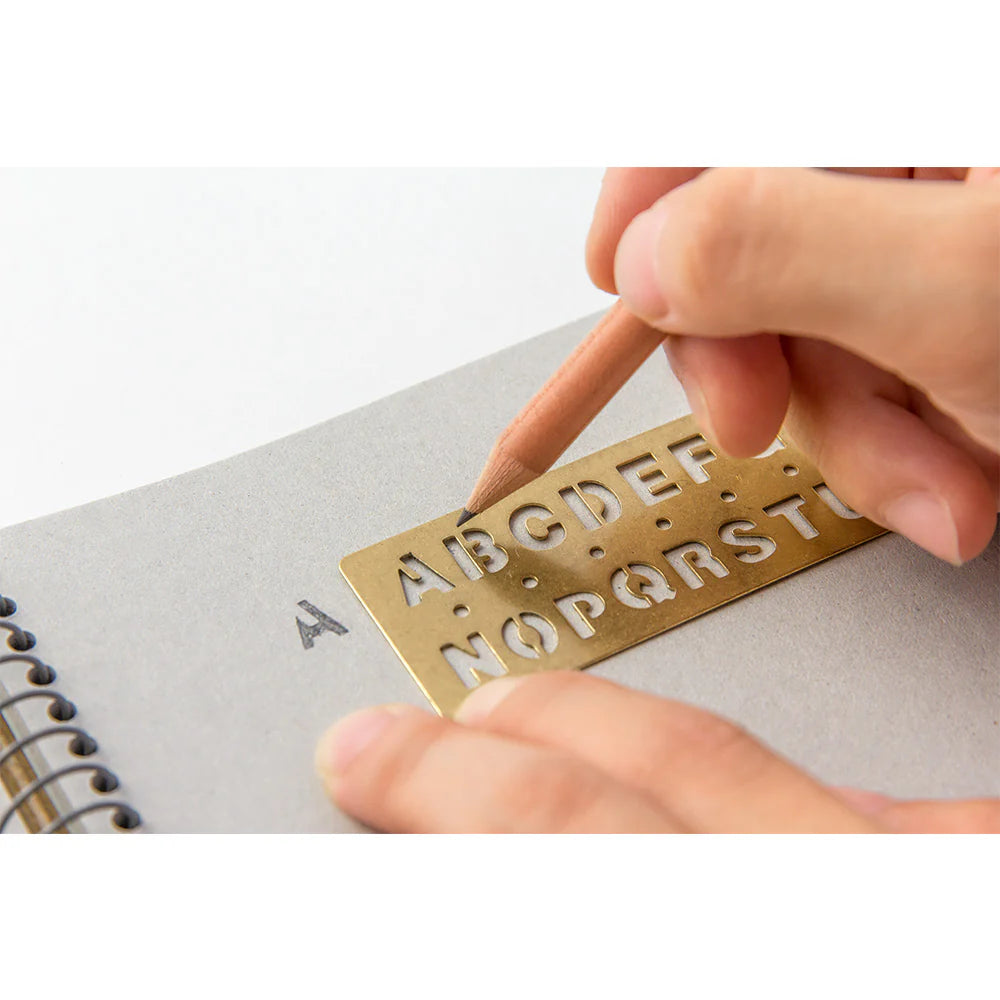 marque-page-alphabet-en-laiton vue 3