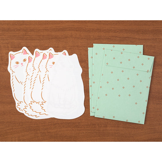 set-cartes-legeres-et-enveloppes-chat vue 3
