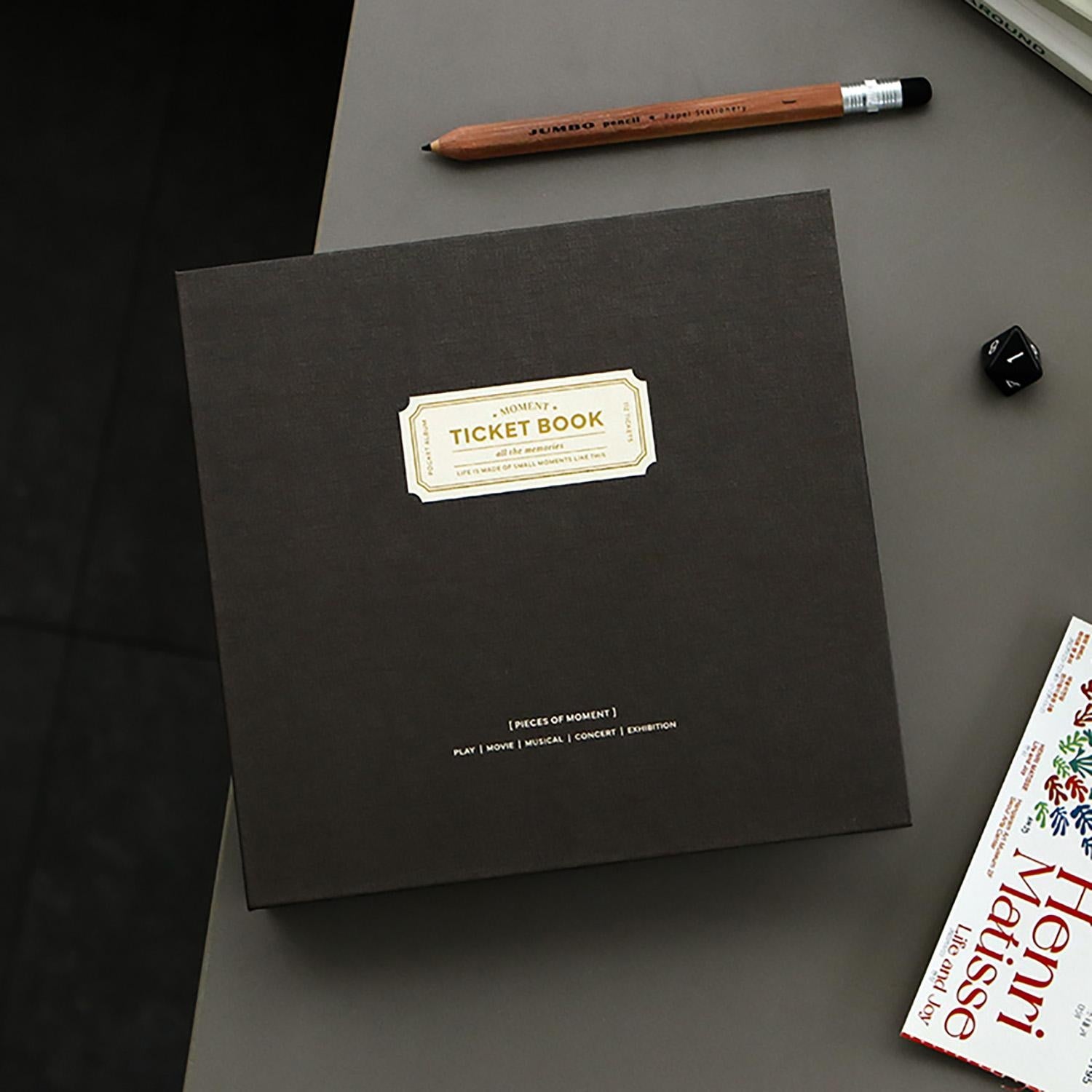 moment-ticket-book-iconic vue 1