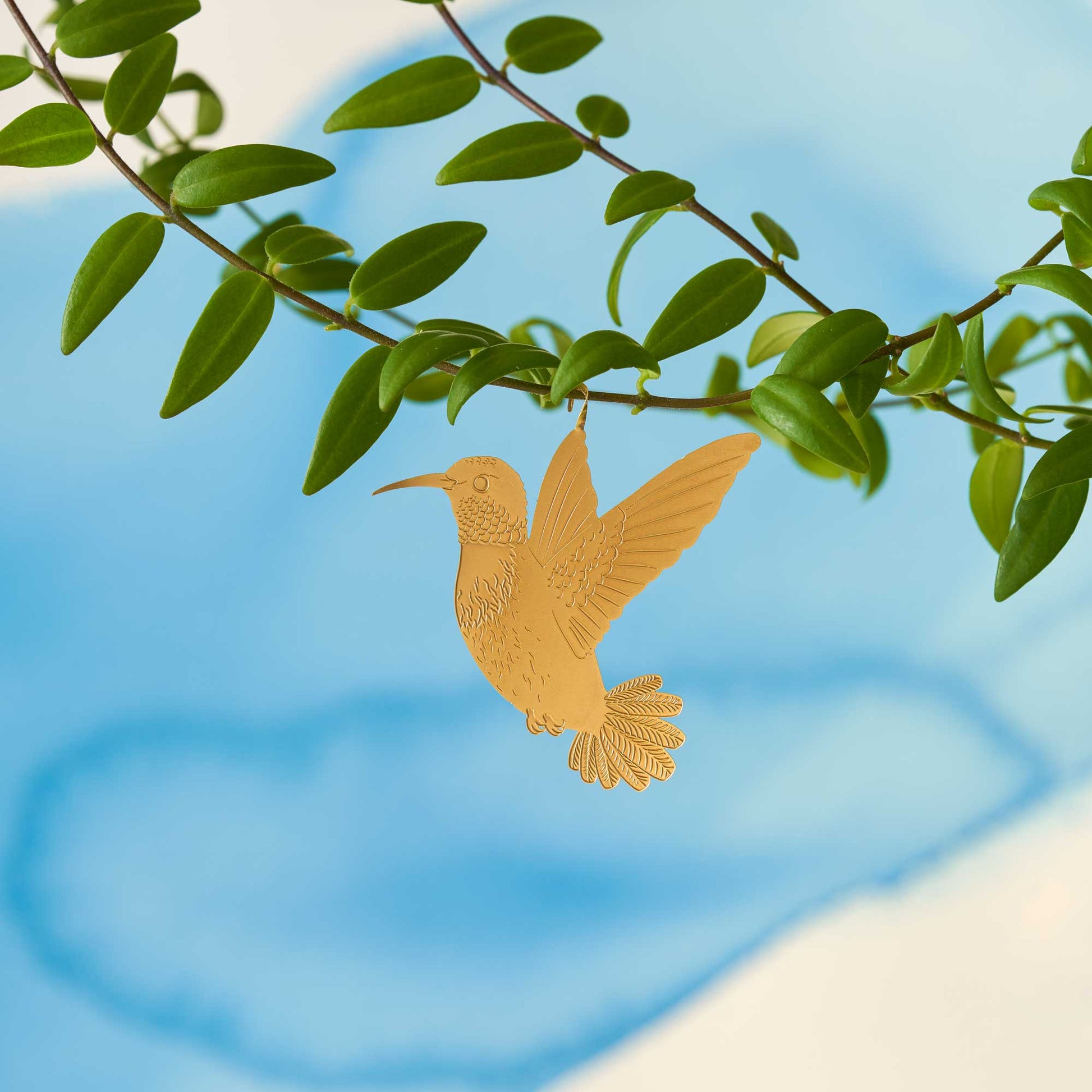 plante-animal-decoration-vegetale-en-forme-de-colibri vue 4