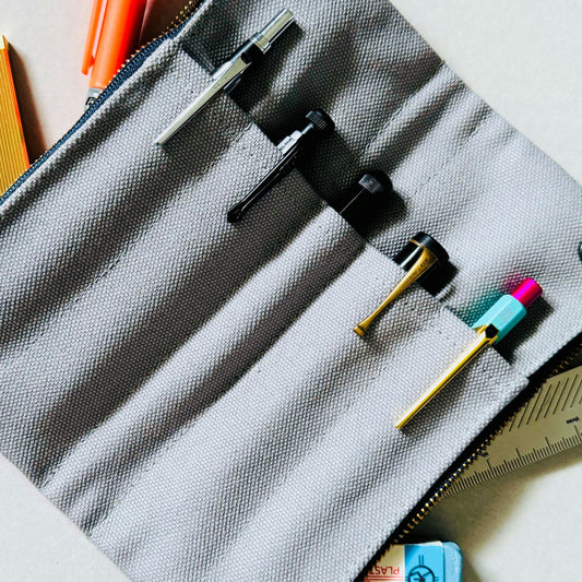 Étui à stylos Luddite Bendy – Okayama Denim & Kurashiki Canvas