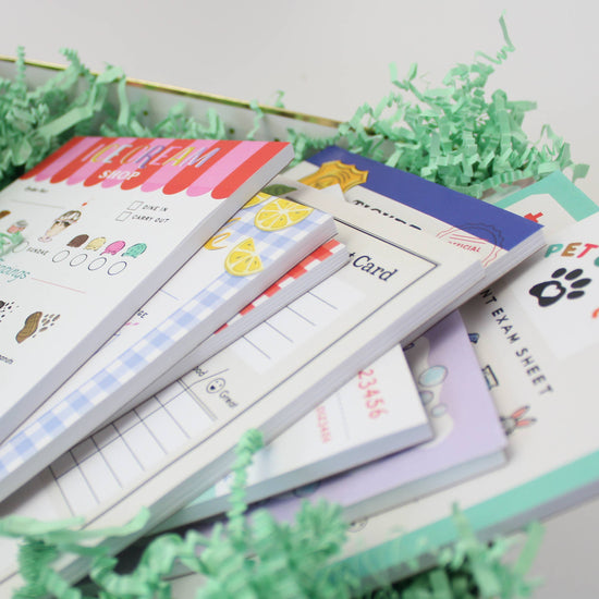 bloc-notes-de-jeu-inklings-tiny-town™-stand-de-limonade vue 4