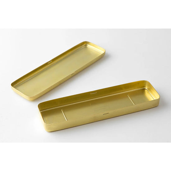 etui-a-stylo-en-laiton vue 3