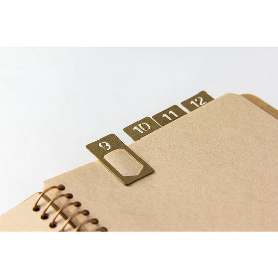 spiral-ring-notebook-a6-paper-pocket-kangourou-copie vue 3