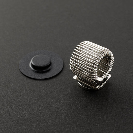 Pen Holder aimanté Midori – Noir, Argent ou Or aimant