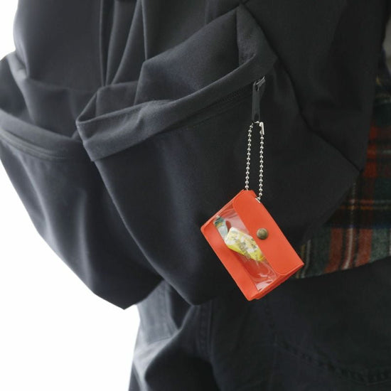 nahe-mini-pochette-multi-usages-avec-chainette vue 12