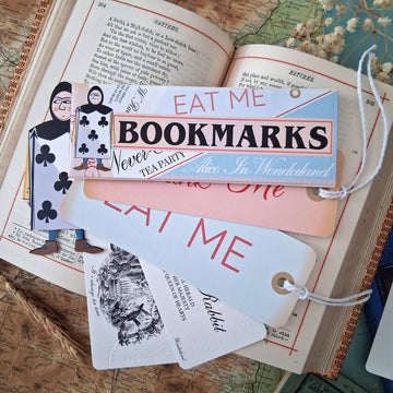 Marque-pages Alice au Pays des Merveilles – Lot de 5 | Book Ephemera