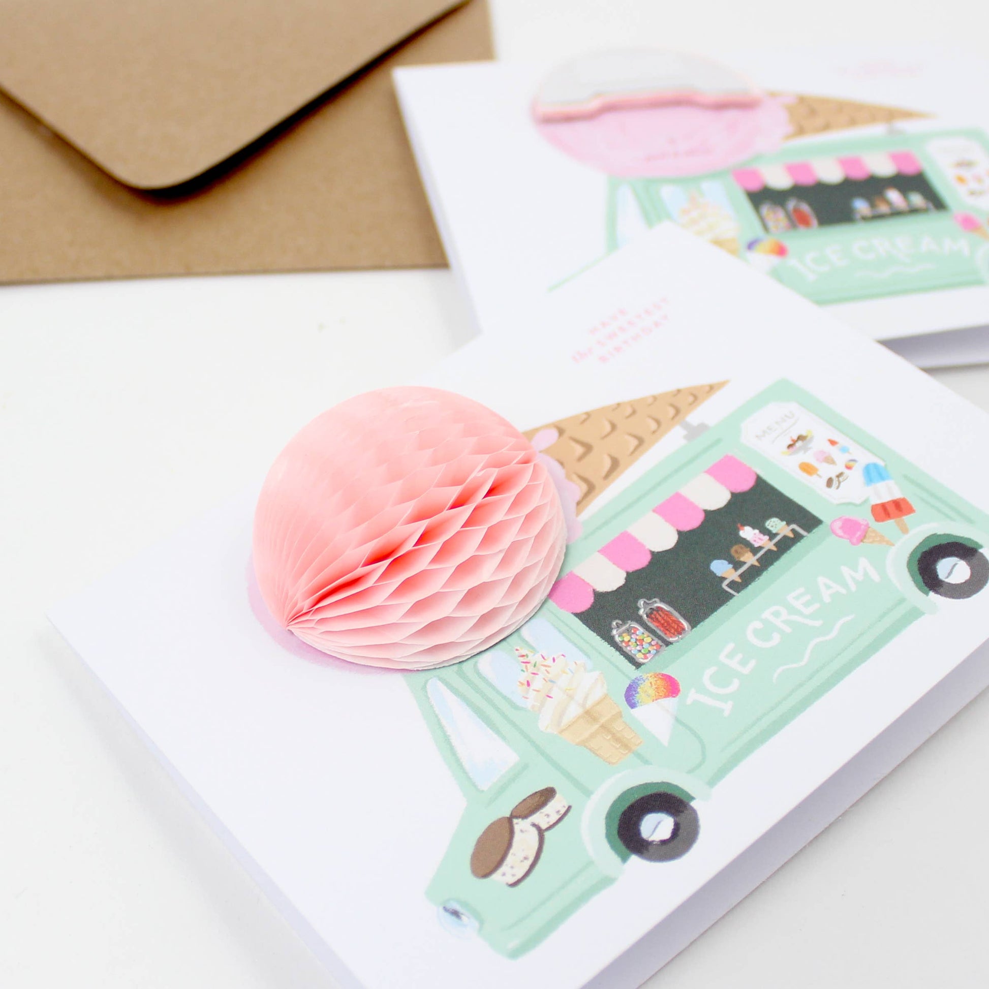 carte-pop-up-camion-de-glace-danniversaire vue 5