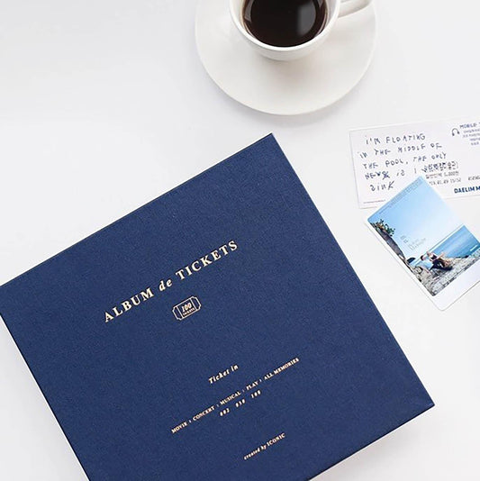 album-a-souvenirs-navy vue 1