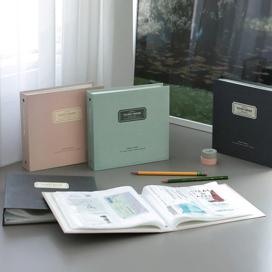 moment-ticket-book-iconic vue 7