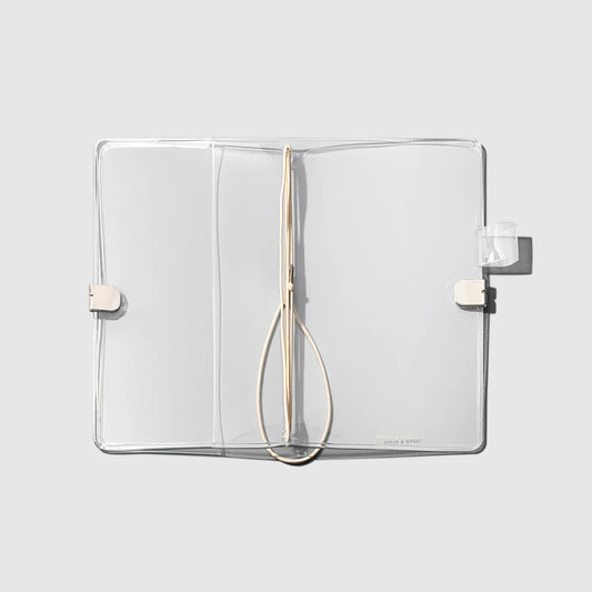 Couverture en vinyle transparent – Pocket Plus– Cloth & Paper