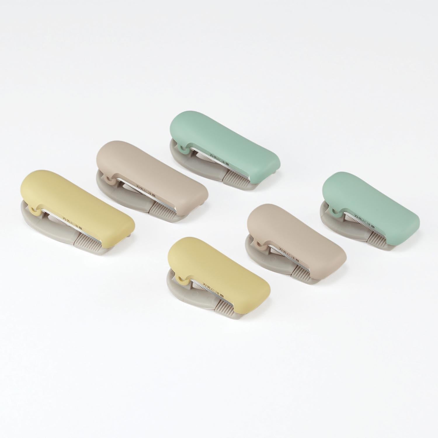 mini-cutter-pour-masking-tape-coupe-nette-et-rapide-beige vue 3