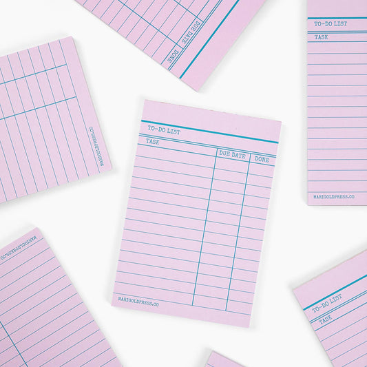 Sticky note carte de bibliothéque rose