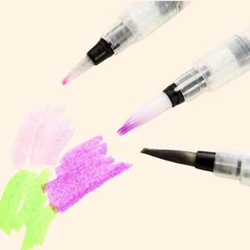 Pinceau à réservoir d’eau – L’allié des aquarellistes nomades